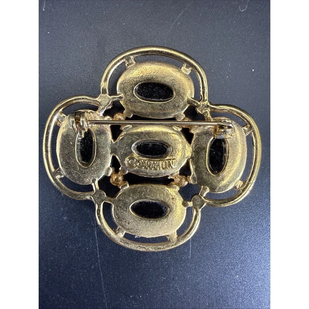 SARAH COVENTRY 1960s Vintage Light of East Mosaic Gold Tone Floral Enamel Brooch